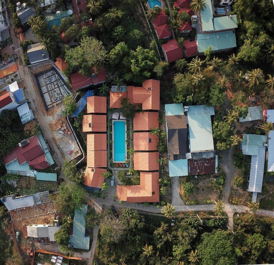 Отель Gecko House Дуонг-Донг Экстерьер фото
